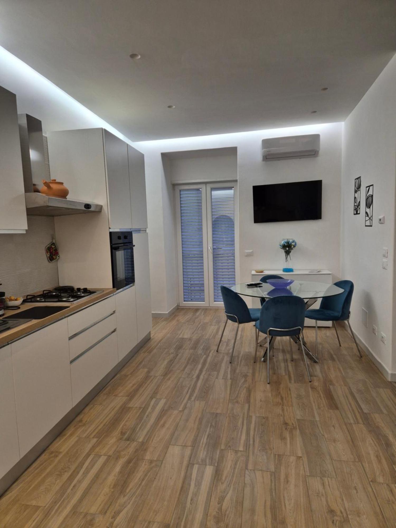 Casa Vacanze Aenaria 2 อีสเกีย ภายนอก รูปภาพ